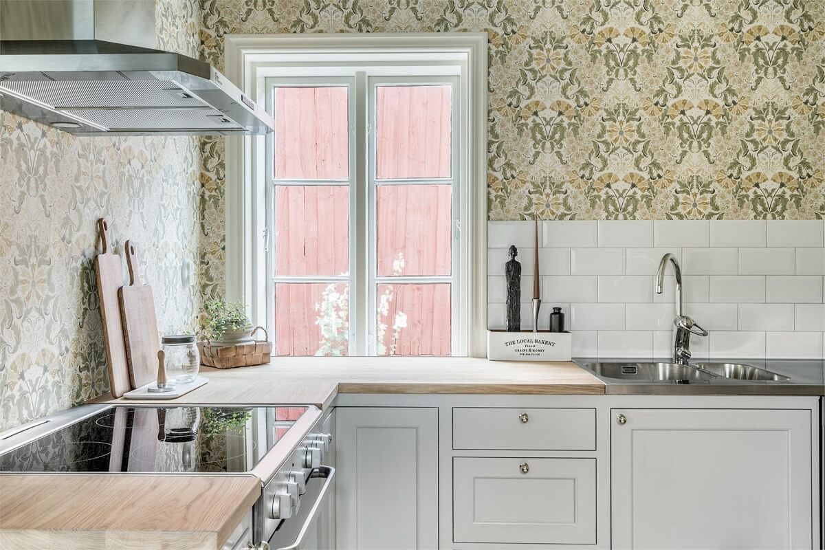 An Idyllic Small Swedish House with Wooden Beams 10 modern-kitchen-smal-swedish-house-wallpaper-nordroom