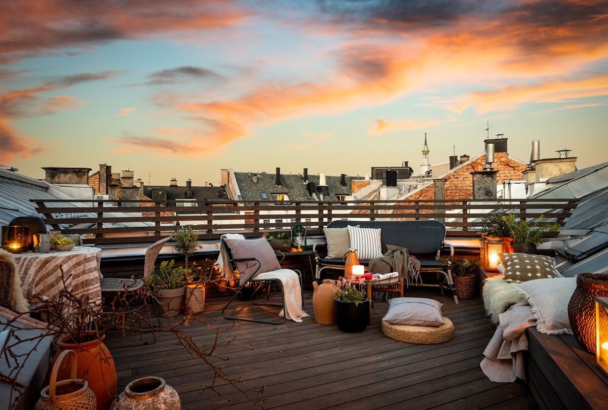A Bright Penthouse Apartment in Oslo 23 roof-terrace-at-night-penthouse-apartment-nordroom
