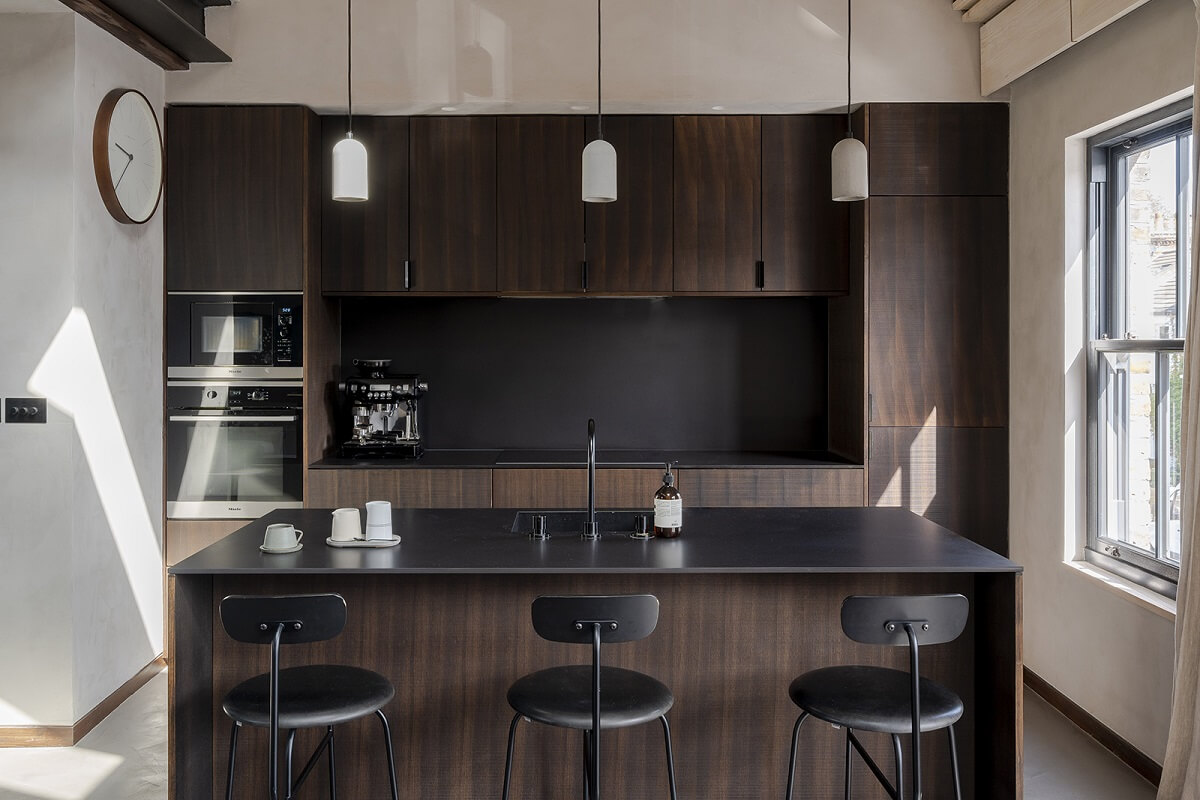 A Victorian House with Stylish Contemporary Interiors 6 smoked-oak-kitchen-cabinets-nordroom