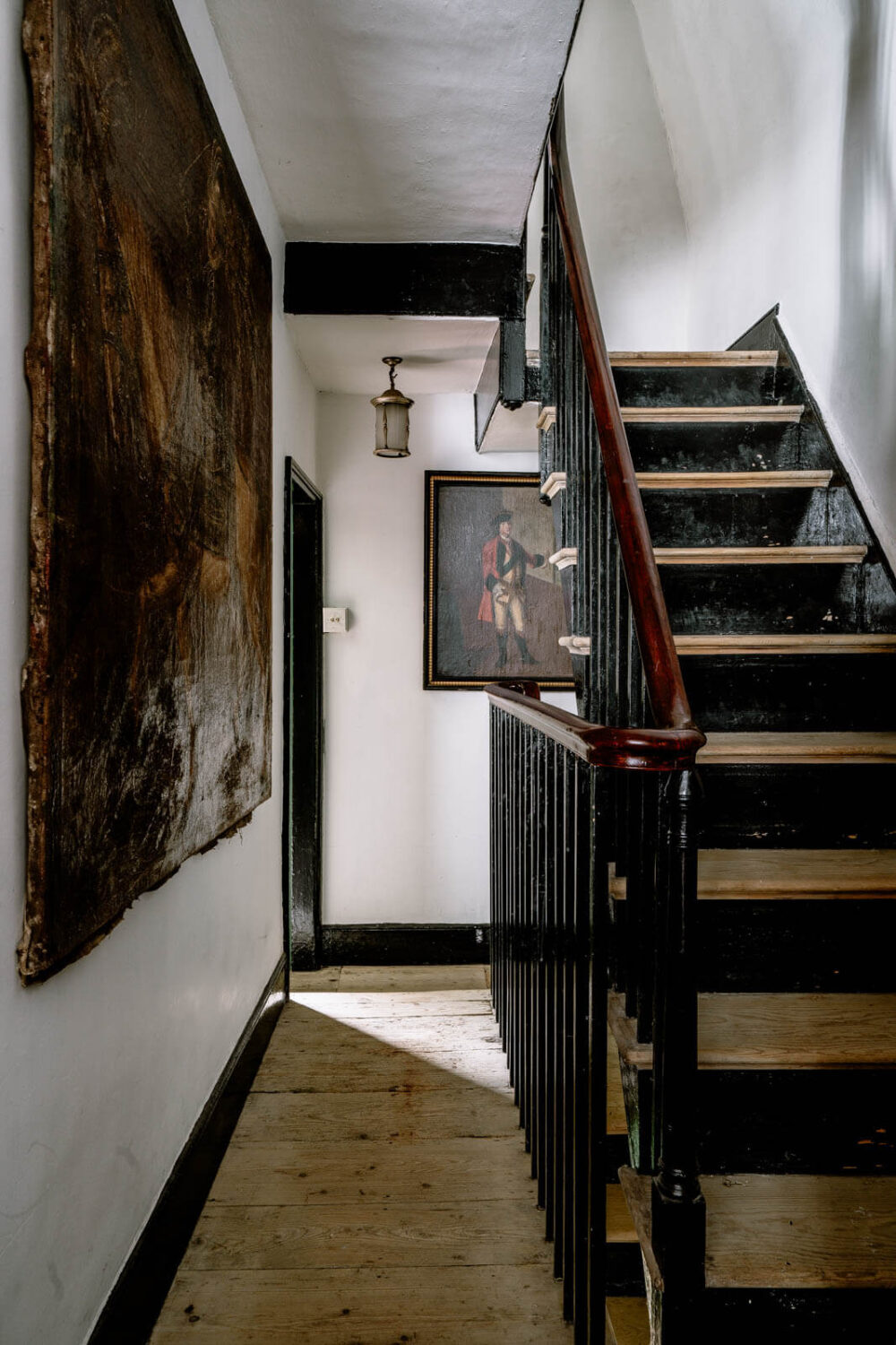 A Unique Historic House Near the English Coast 24 staircase