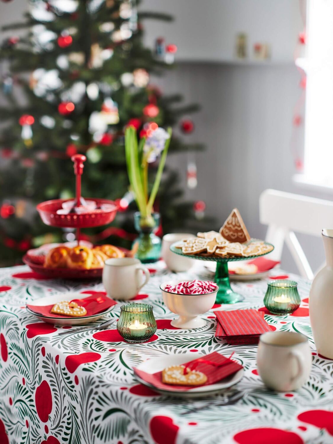 IKEA Christmas Collection 2023: A Touch of Winter Coziness 31 table-setting-ikea-christmas-collection-2023-nordroom
