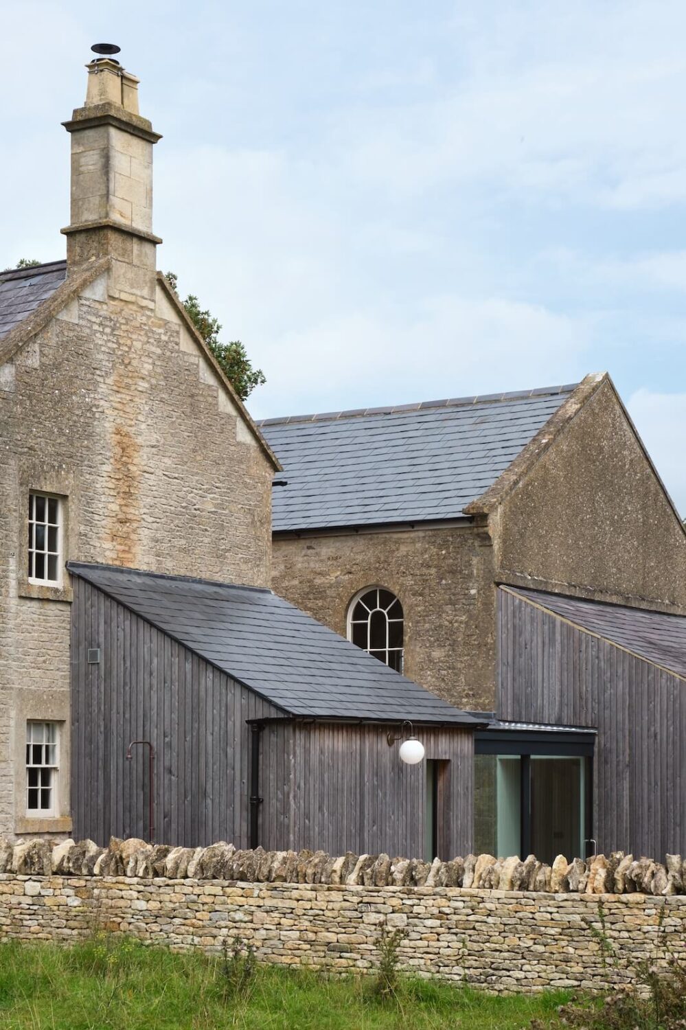A Beautiful Chapel Conversion in England 29 Chapel-House-nordroom