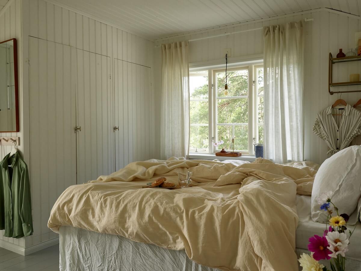 Glidden & PPG Color of the Year 2024: Limitless 36 bedroom-serene-color-palette-historic-house