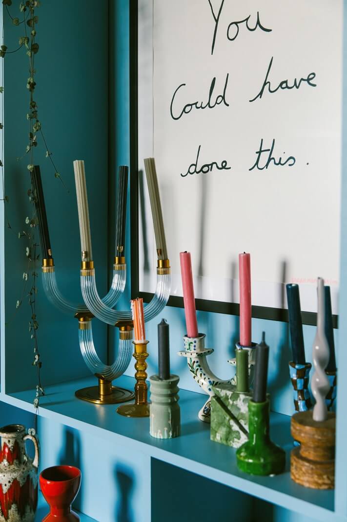 A Georgian House in England with Bold Color Pops 5 blue-color-accent-nordroom
