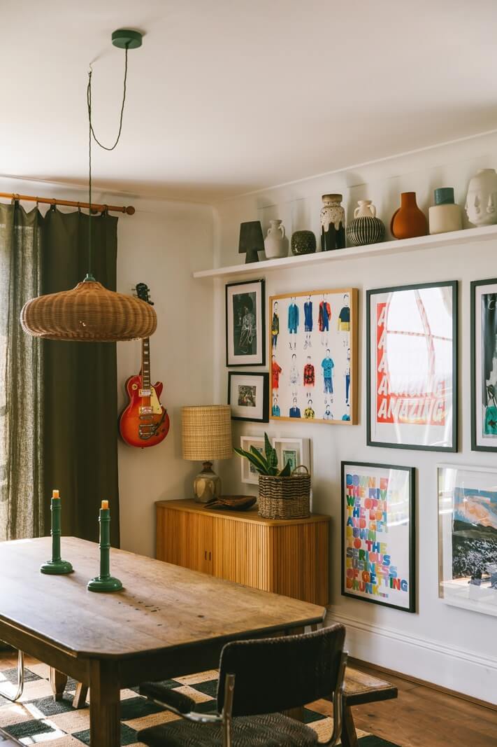 A Georgian House in England with Bold Color Pops 13 gallery-wall-dining-room-nordroom