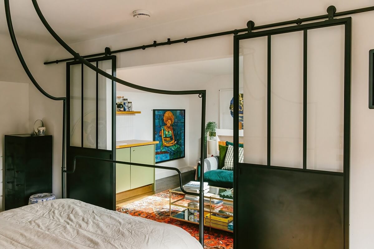 A Georgian House in England with Bold Color Pops 34 guest-house-bedroom-steel-sliding-doors-nordroom
