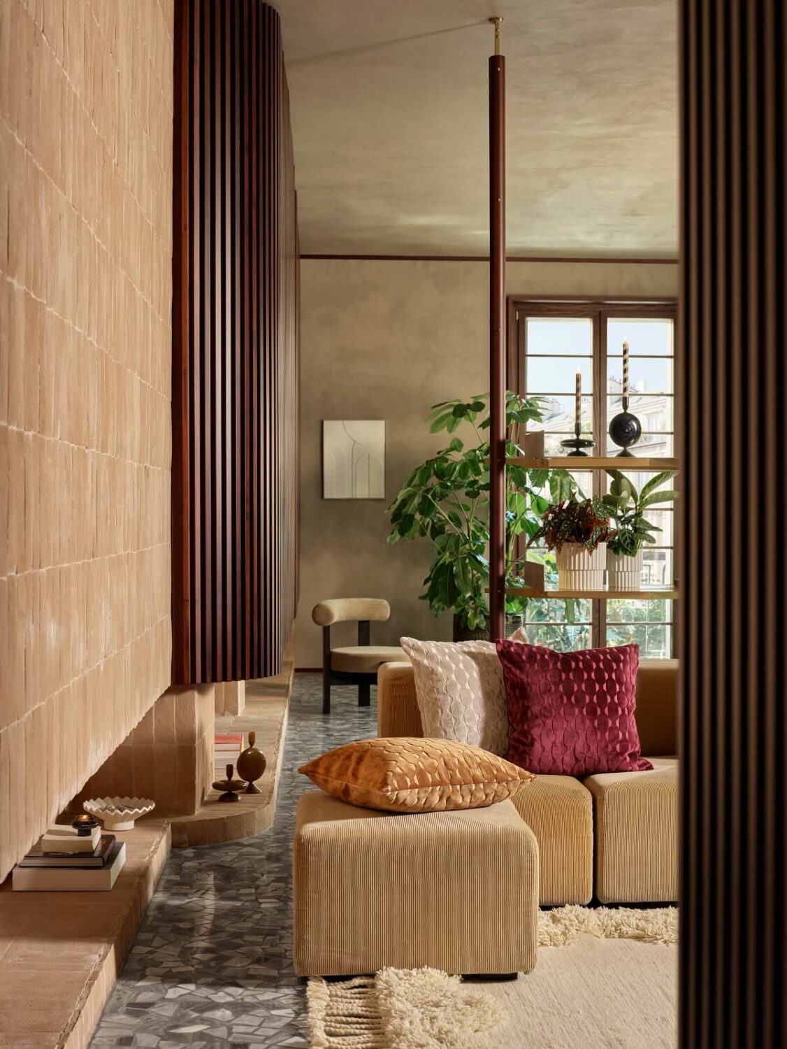 H&M Home Fall Collection: Modern, Eclectic, and Cool 4 hm-home-fall-collection-living