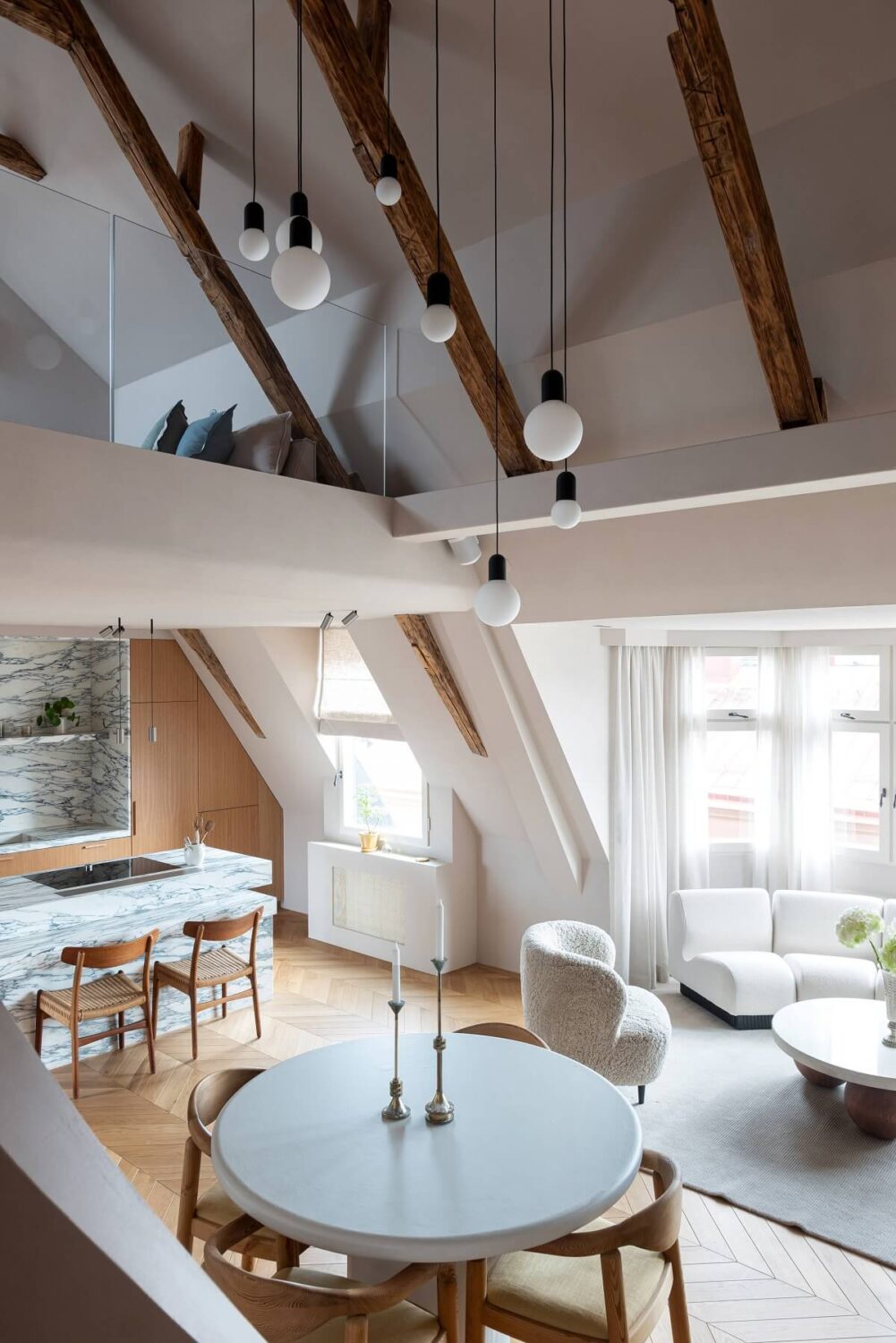 A Luxurious Penthouse Apartment in Stockholm 3 luxurious-penthouse-exposed-wooden-beams-nordroom