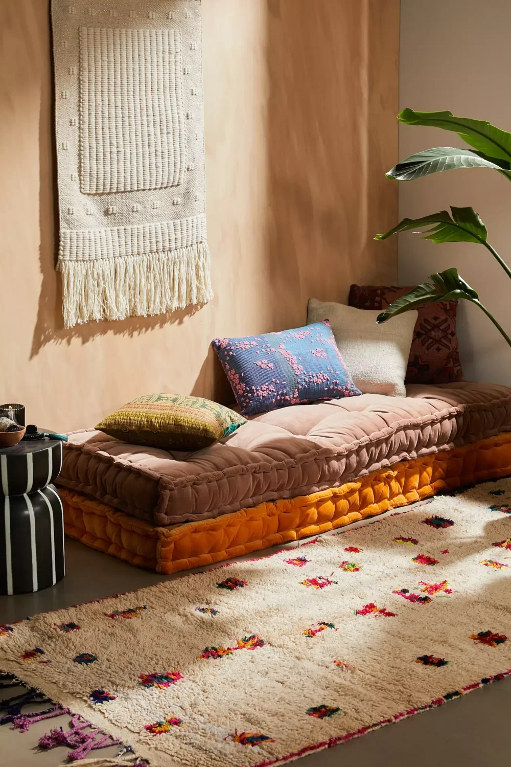 Interior Design Trends for 2024: Comfort, Nature, and Warmth 27 pine-wall-colorful-floor-cushions-nordroom