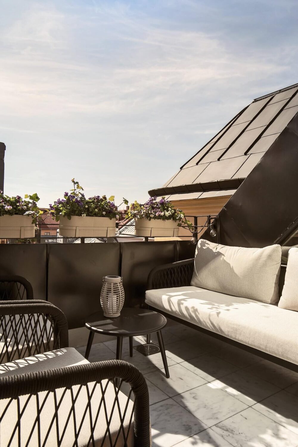A Luxurious Penthouse Apartment in Stockholm 27 roof-terrace-luxurious-penthouse-nordroom