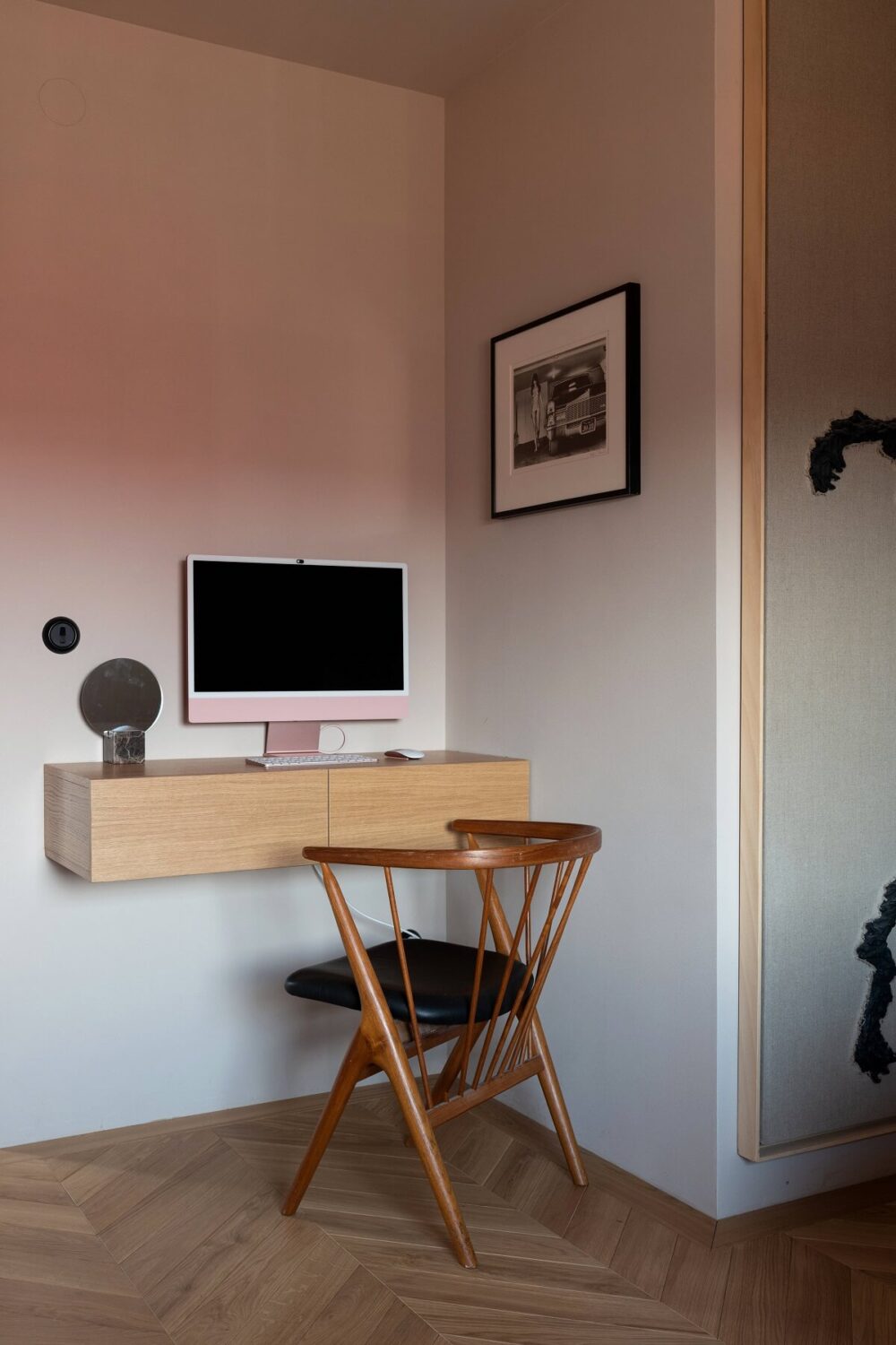 Herringbone vs. Chevron Flooring Patterns: Differences & Inspiration 37 small-floating-desk-bedroom-nordroom
