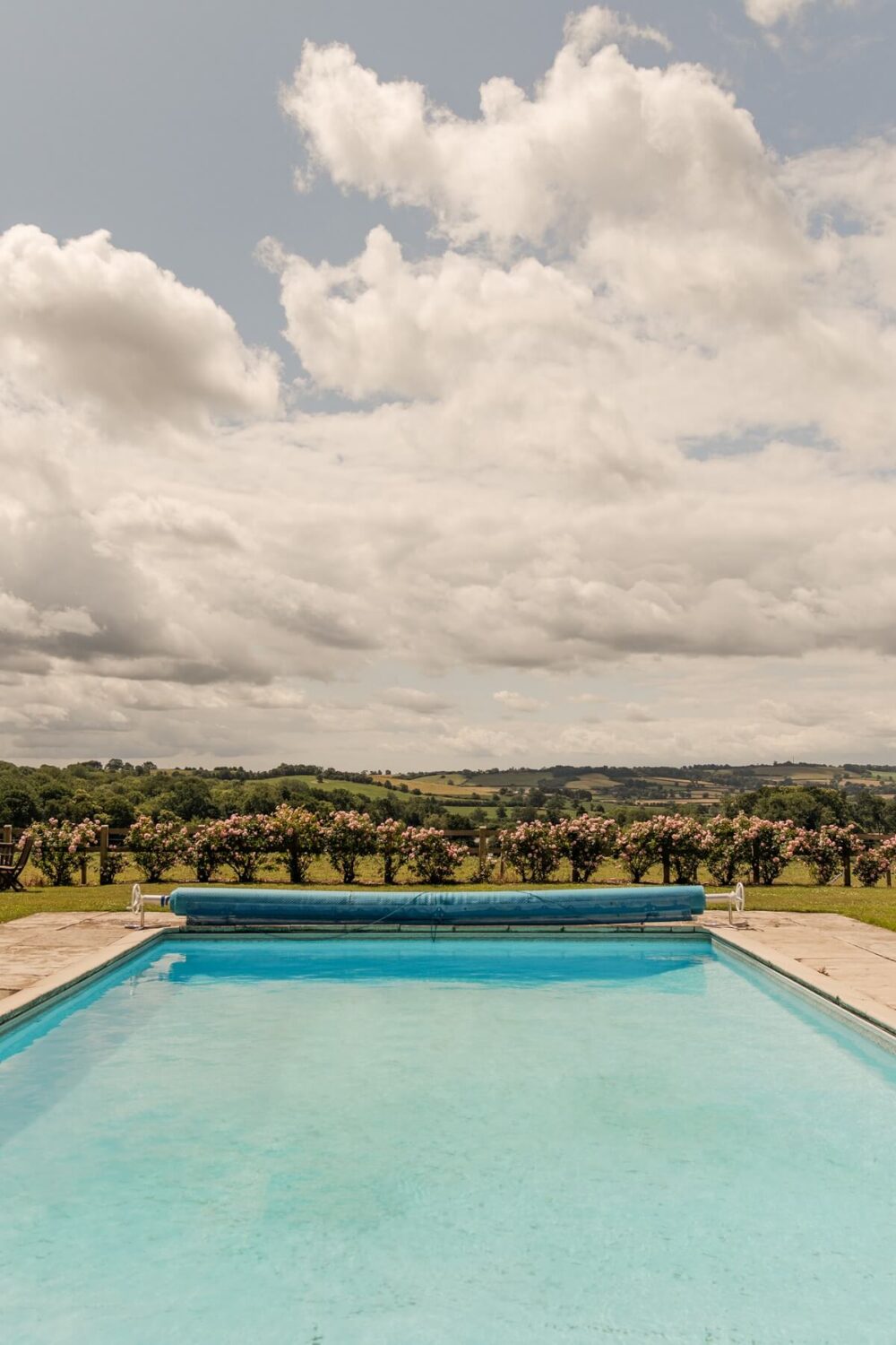 A Colorful Renovated Country House by Clarence & Graves 28 swimming-pool-with-view-country-house-england-nordroom