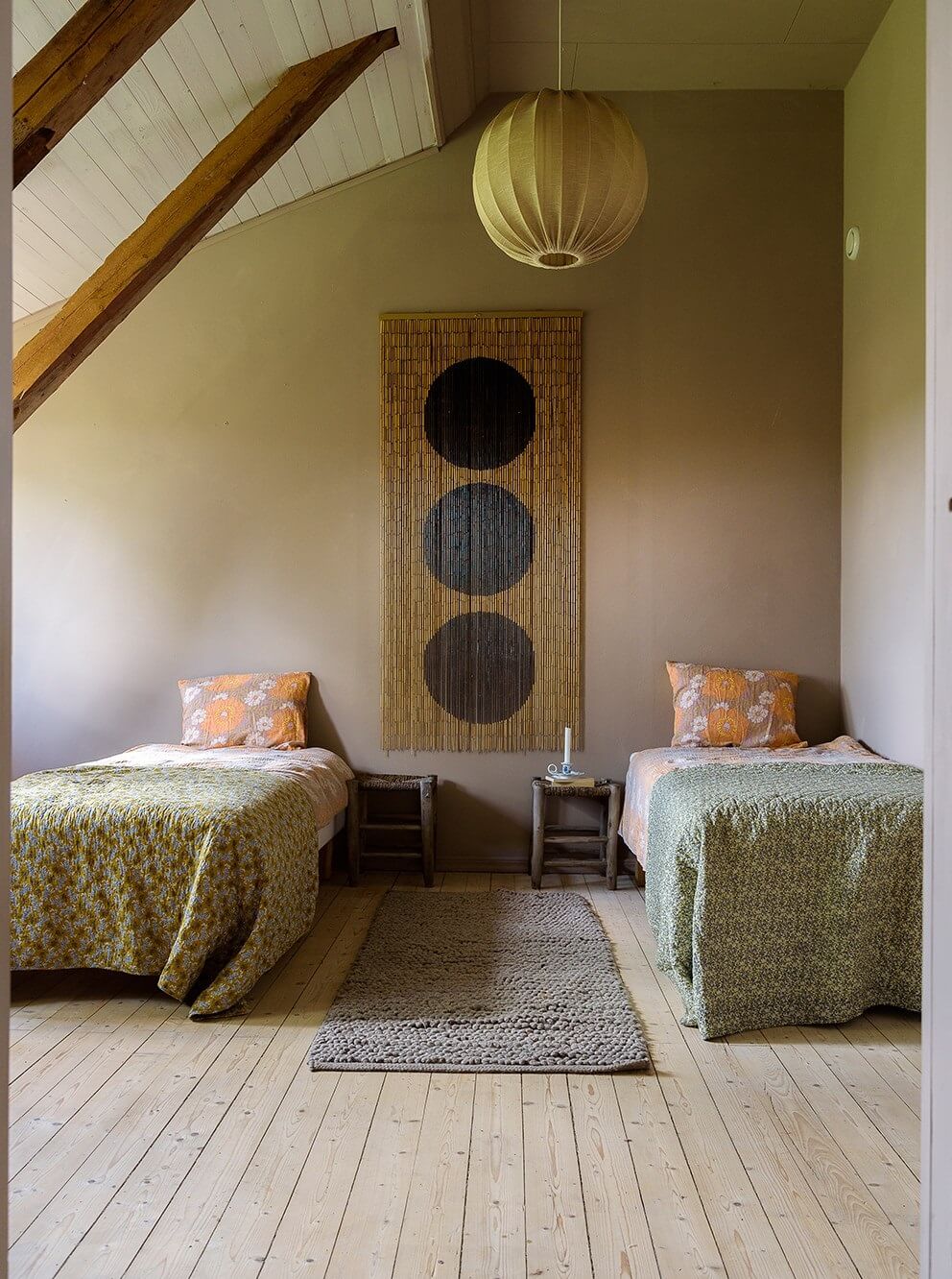 Natural Colors in a Swedish School Conversion 26 twin-bedroom-natural-materials-colors-nordroom