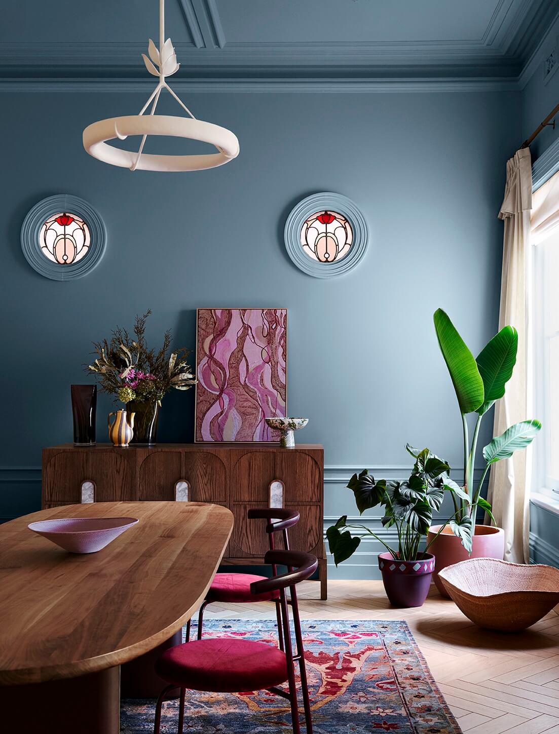 Trend Alert: 36x Color-Drenched Rooms 20 Dulux_Colour_Forecast_2024_Journey_palette_blue-dining-room-nordroom