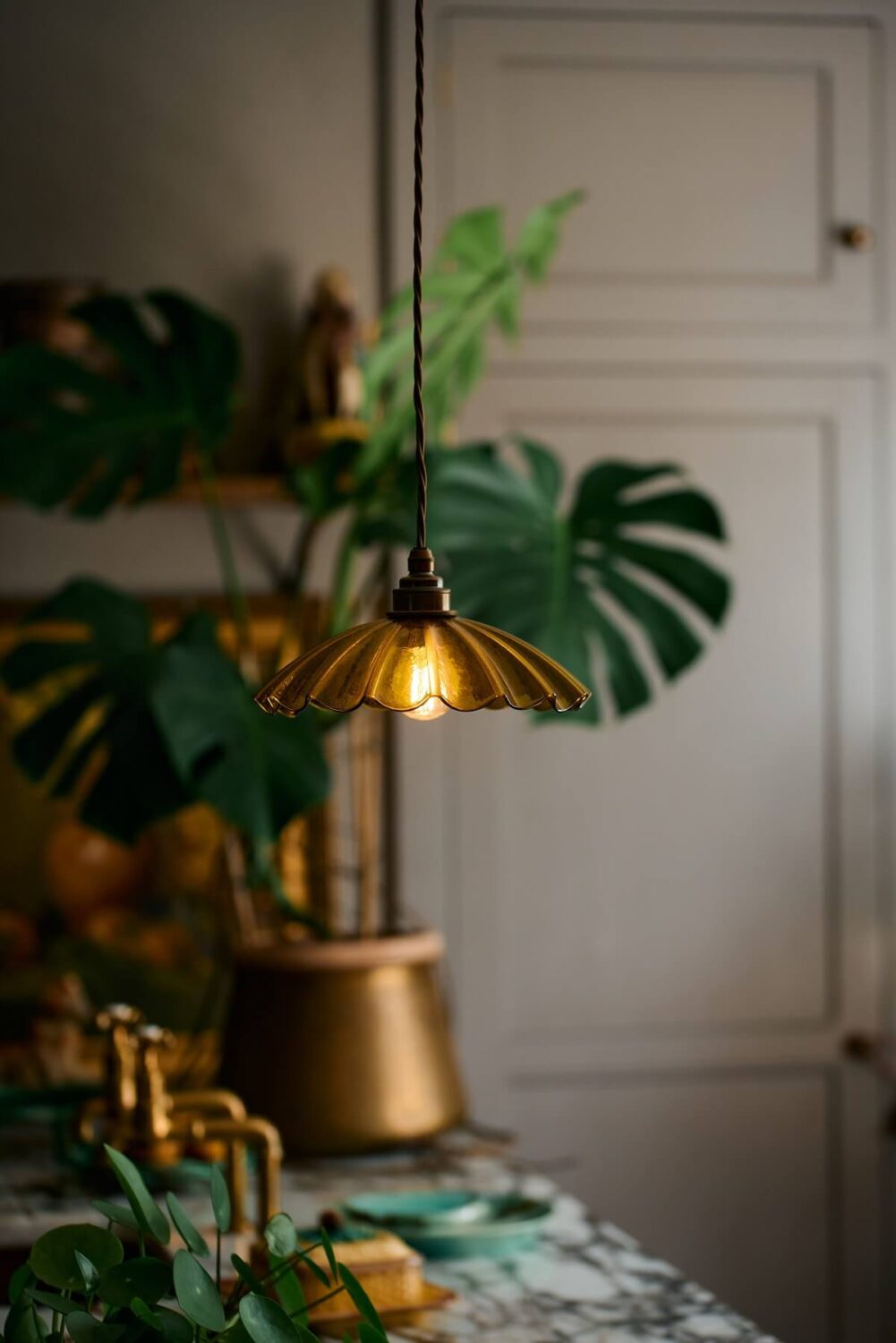 Interior Design Trends for 2024: Comfort, Nature, and Warmth 5 FrillyChartreuseLight-deVOL-interior-design-trends-2024-nordroom