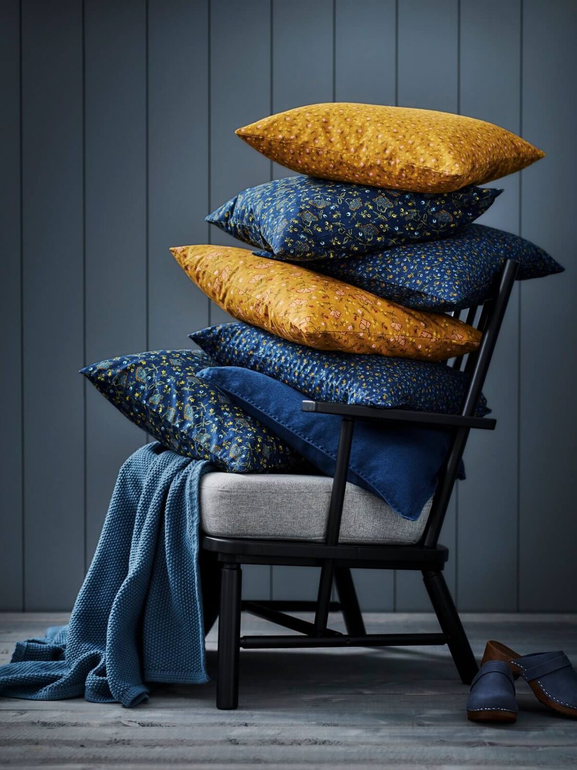 New IKEA Products October 2023: Bold Colors & Rustic Designs 22 IKEA_SVARDTAG_cushion-cover-nordroom