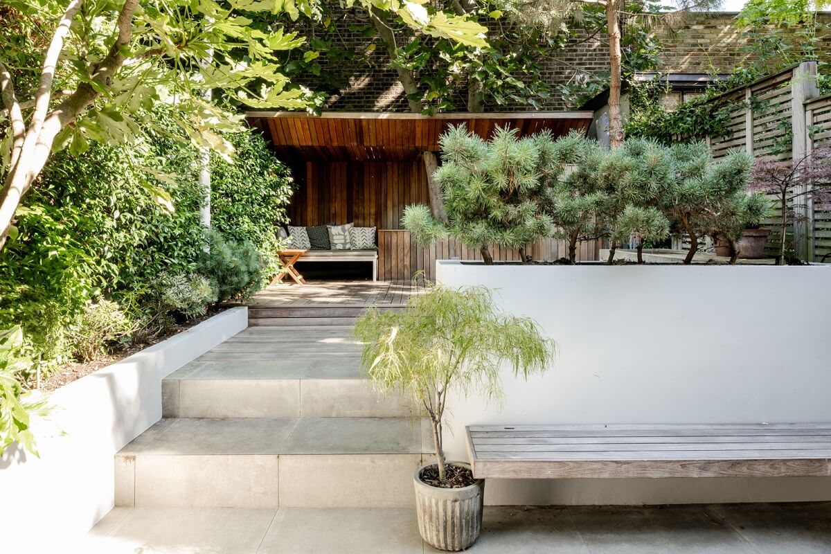 Old and New in a Stylish Renovated Home in London 20 Malvern Road London E8 8 Old and New in a Stylish Renovated Home in London