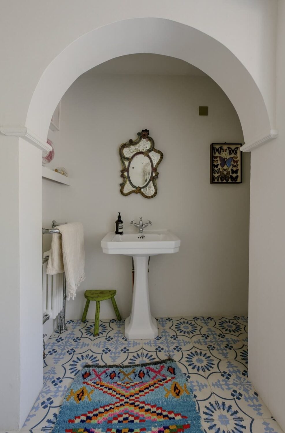 Pearl Lowe's Vintage Boho English Beach House is For Sale 13 beach-house-bathroom-tiles-arch-nordroom