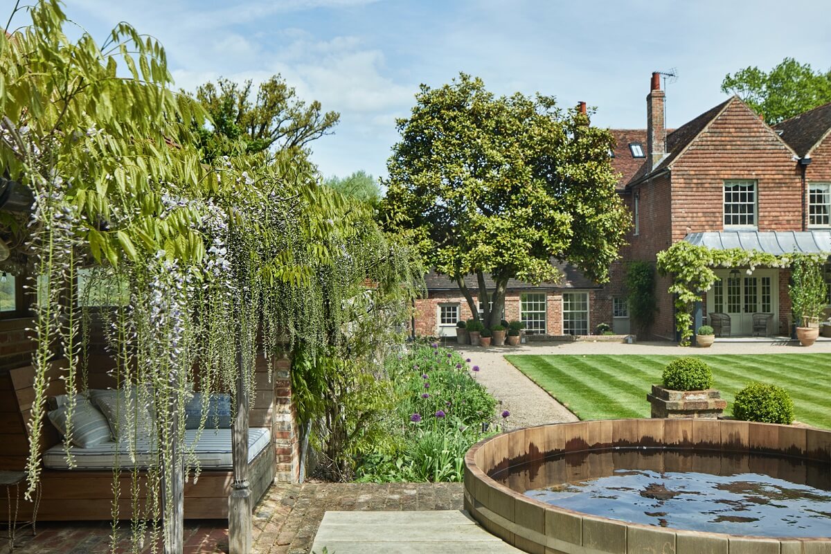 A Restored Georgian House with a Walled Garden 27 garden-lounge-area-nordroom