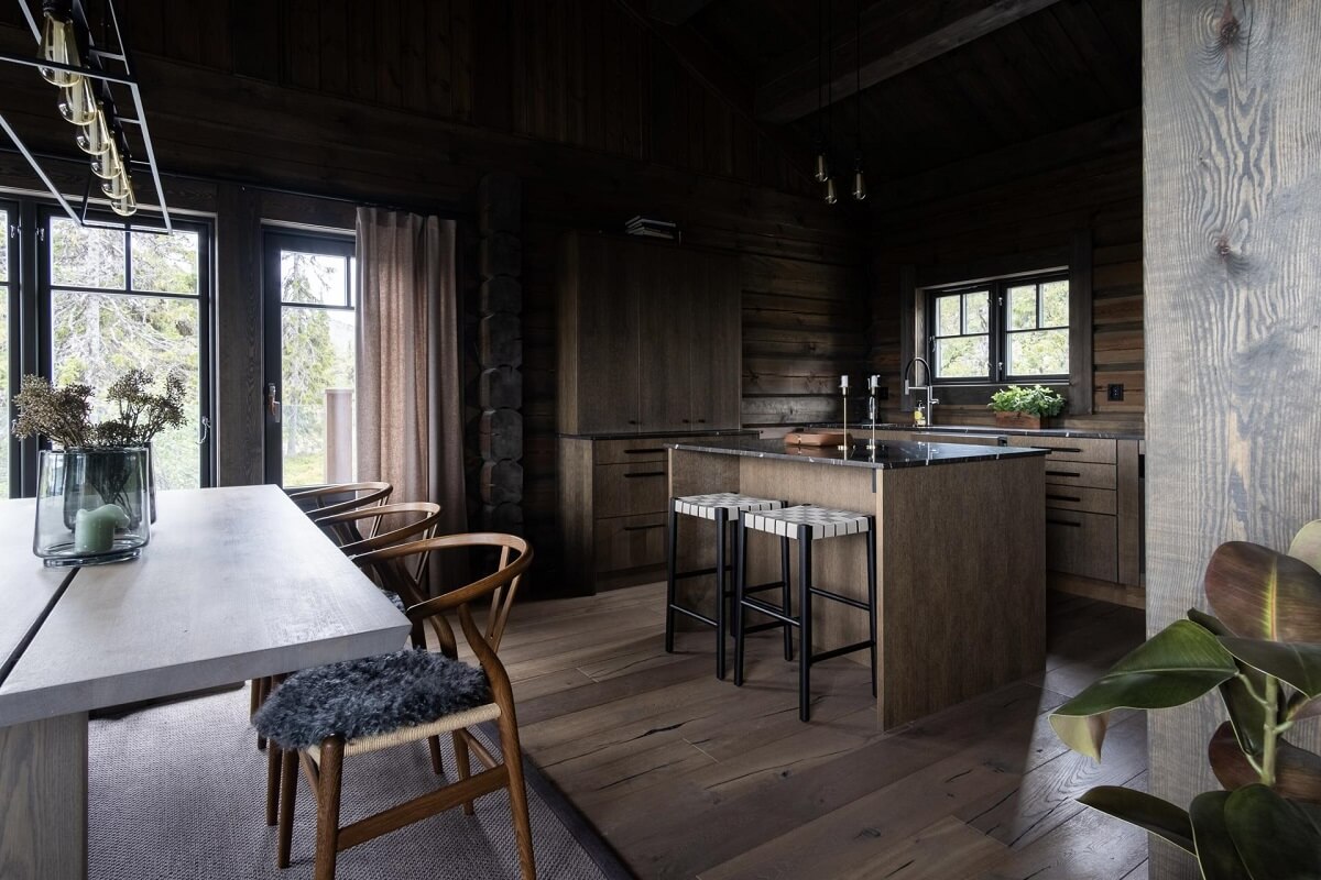 A Modern Rustic Log House in Sweden 6 kitchen-dining-room-log-house-sweden-nordroom