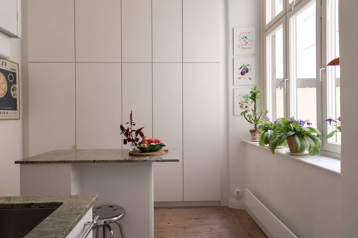 A Lovely Swedish House Revisited 12 kitchen-white-floor-to-ceiling-cabinets-nordroom
