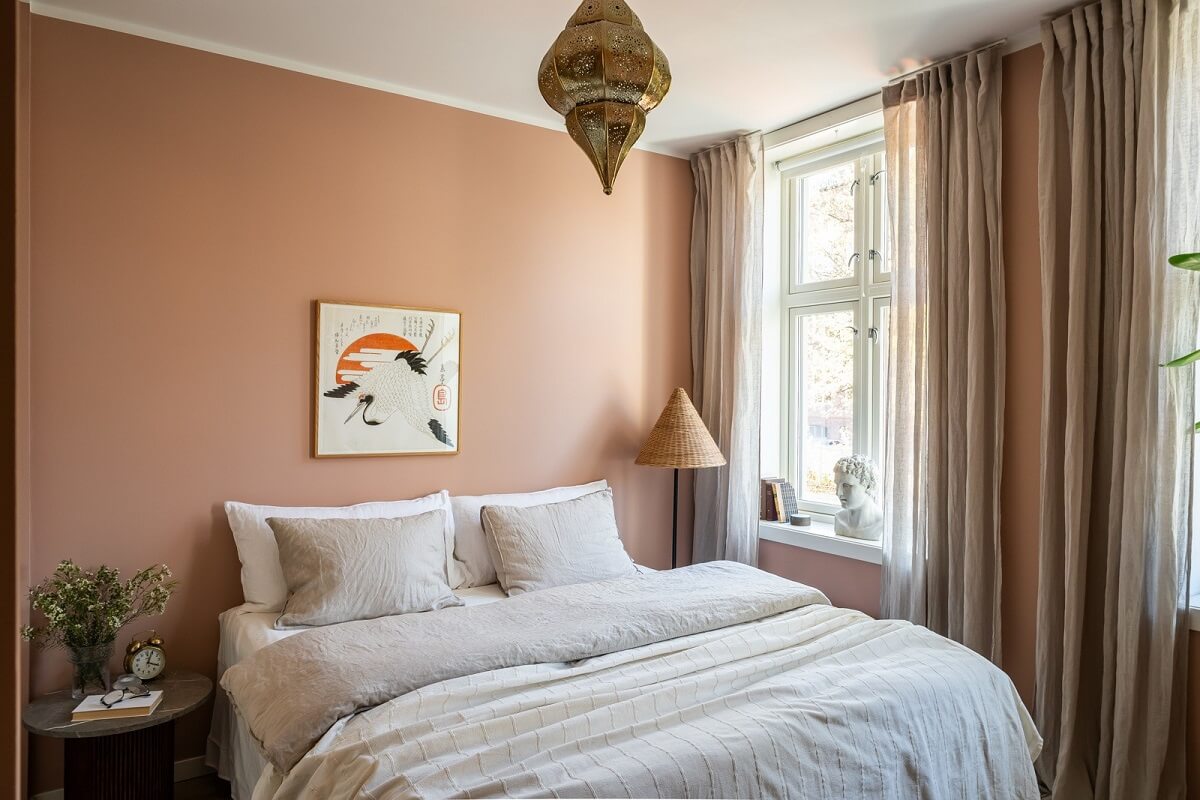 An Oslo Apartment with a Yellow Living Room 9 calm-pink-bedroom-nordroom