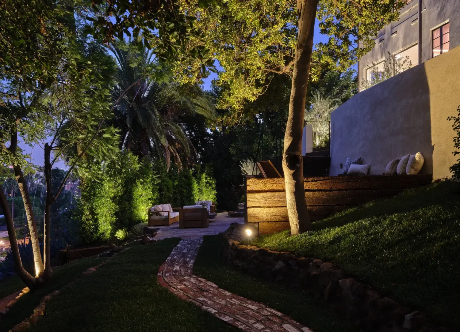 A Renovated Spanish Style Home in Hollywood Hills 36 garden-evening-spanish-style-home