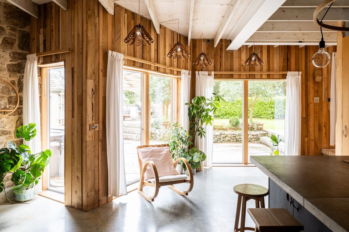 An English Country House That Pairs History with Contemporary Design 4 kitchen-curved-wall-wood-clad-nordroom