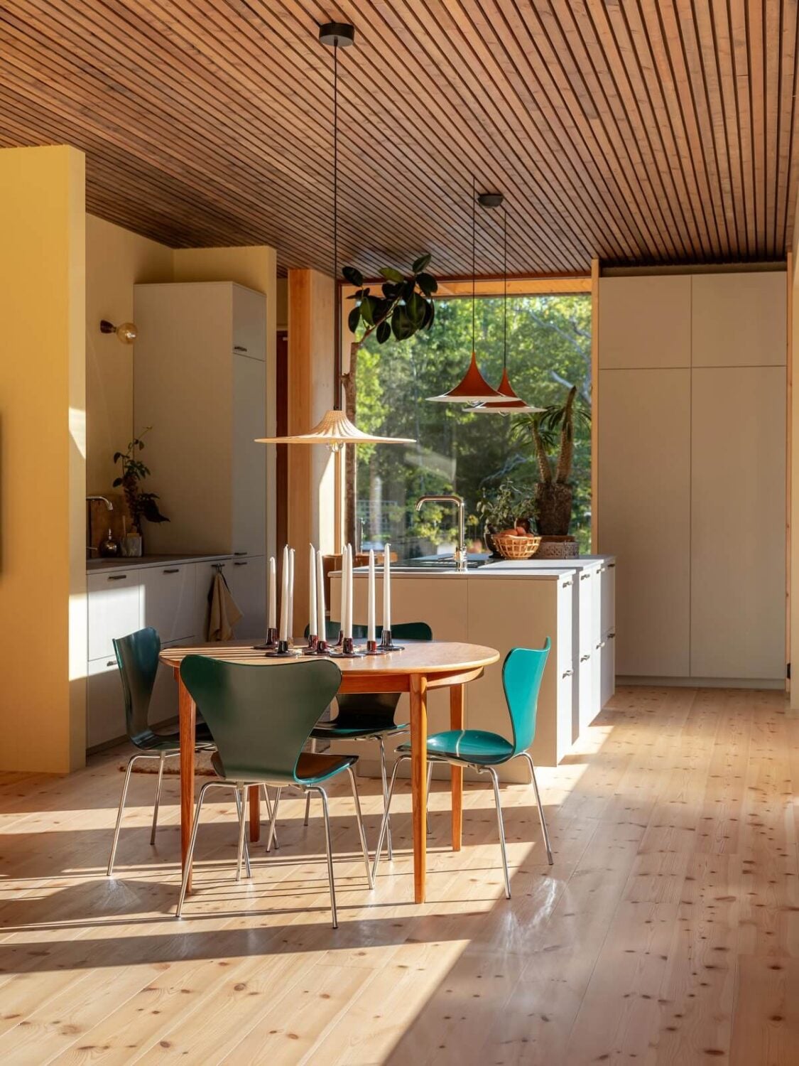 An Architectural Wooden Home with Open Spaces 7 kitchen-dining-area-wooden-home-natural-light-nordroom