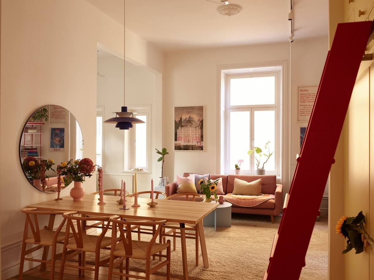 A Small Stockholm Apartment Filled with Color 1 living-room-pastel-colors