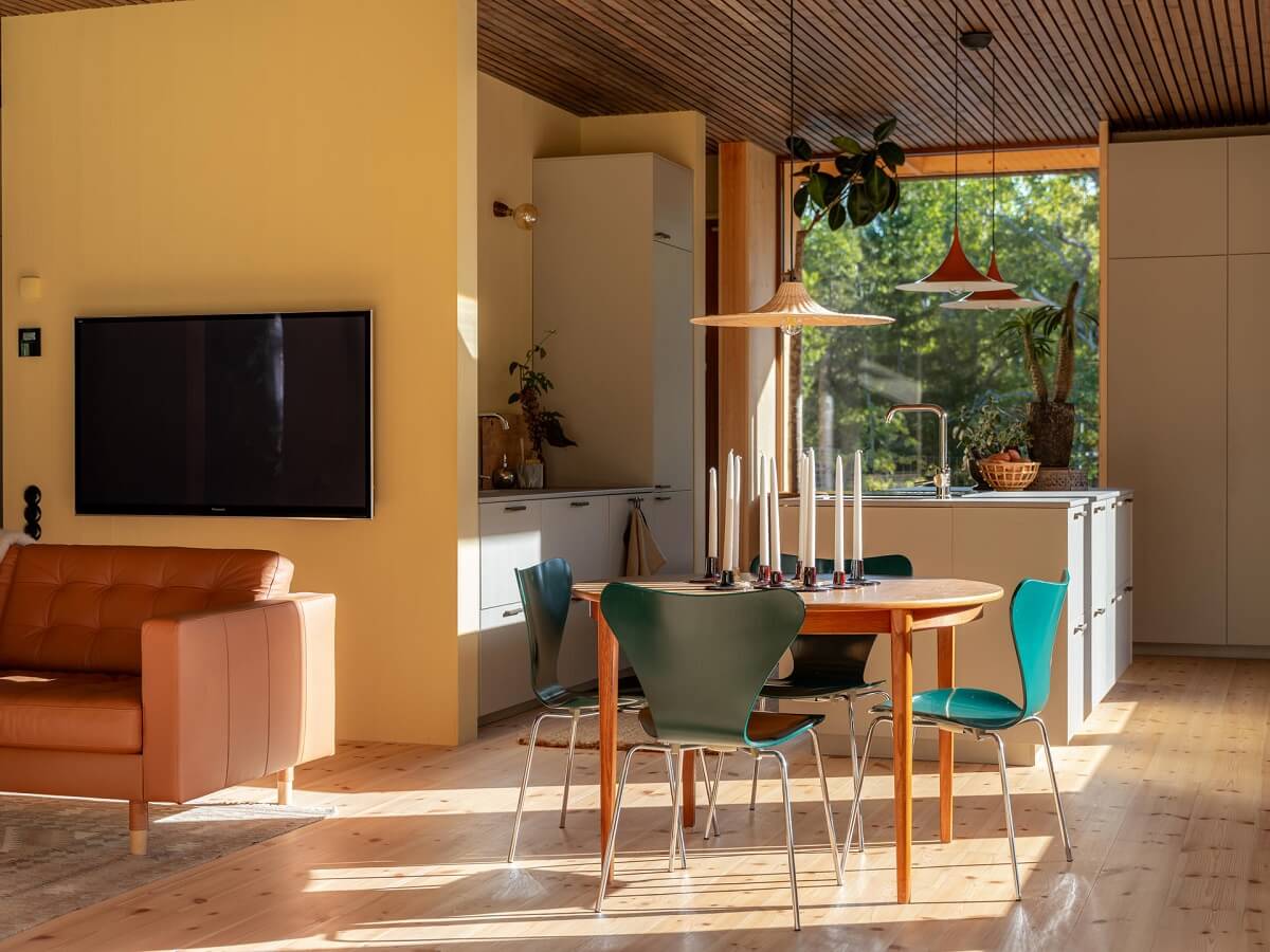 An Architectural Wooden Home with Open Spaces 6 natural-light-open-plan-living-kitchen-nordroom
