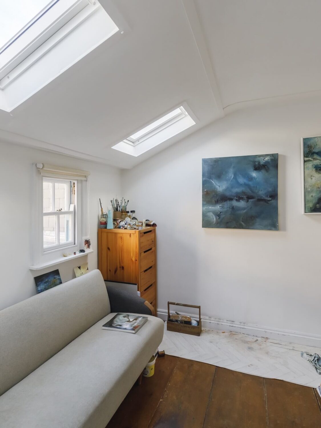A Light Coastal Home in England 17 attic room