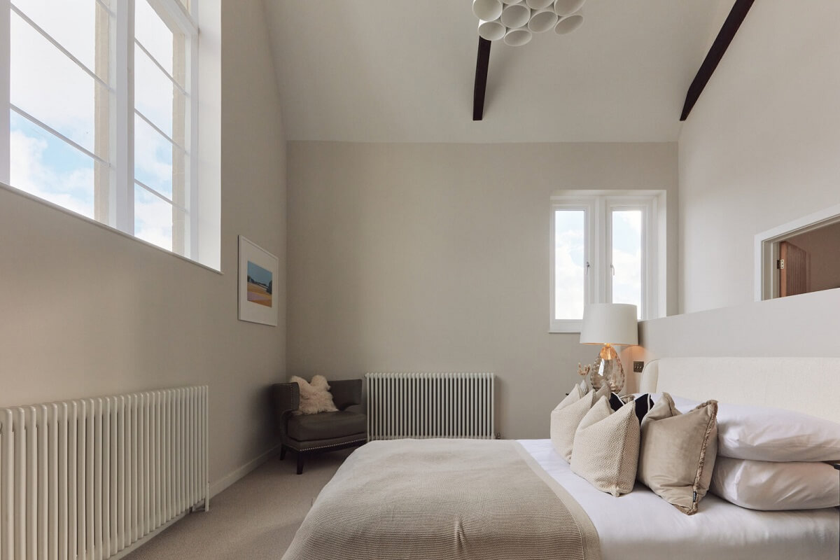 A Converted 19th Century Chapel in Bath 13 bedroom-high-ceilings-chapel-conversion
