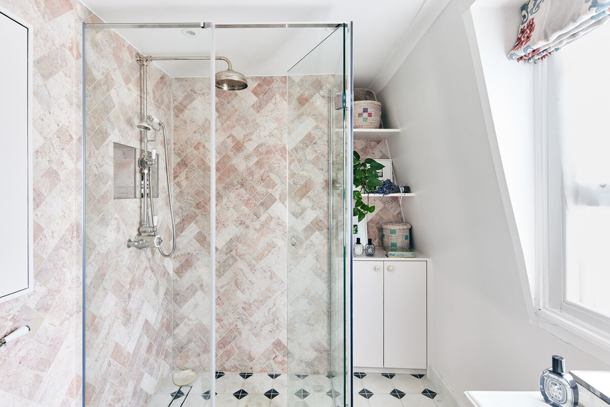Blue Color Accents in a Restored London Townhouse 22 bright-bathroom-pink-tiles-nordroom