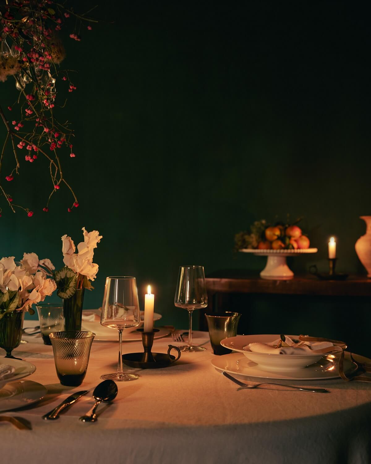 Zara Home Christmas Collection 2023 11 dining-table-zara-home-christmas-2023-nordroom