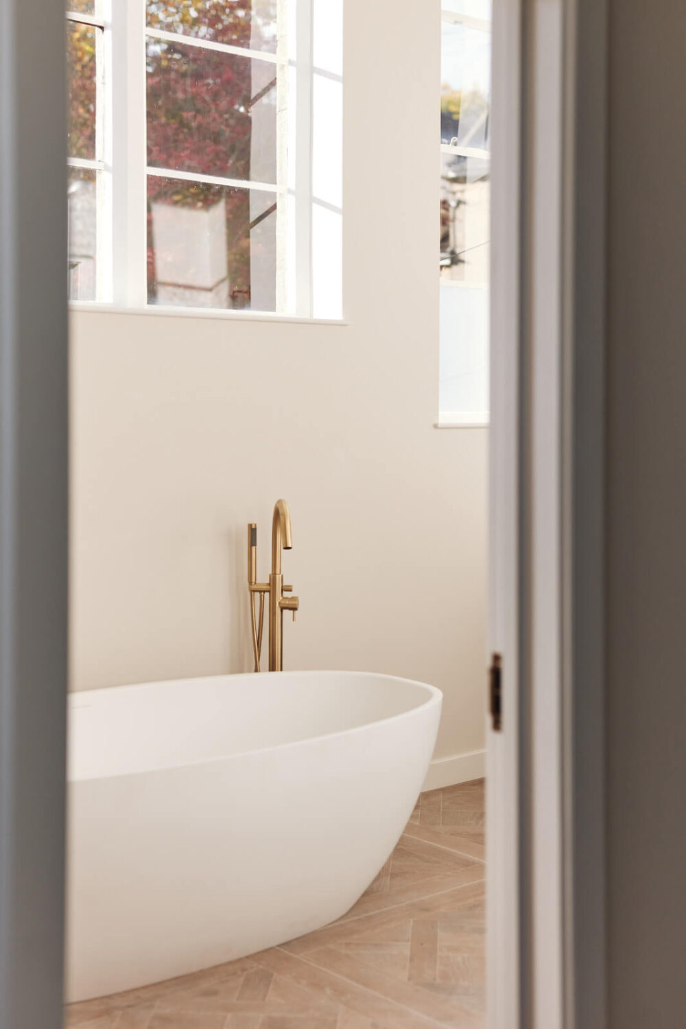 A Converted 19th Century Chapel in Bath 15 freestanding-bath-chapel-conversion-nordroom