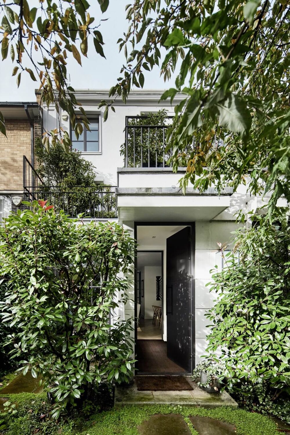 Stylish Monochrome Interiors in an Early 20th Century House 25 garden-exterior-nordroom