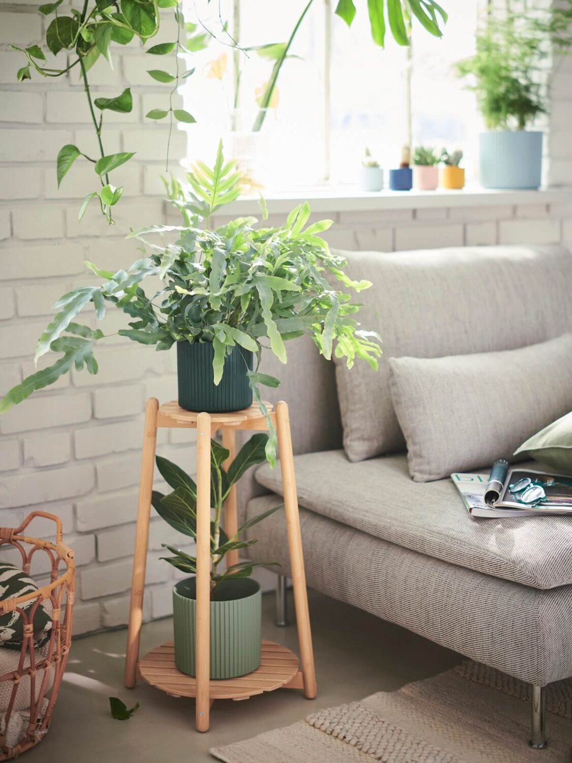 IKEA DAKSJUS: A Limited Collection for Plant Lovers 10 ikea-daksjus-new-collection-plant-stand