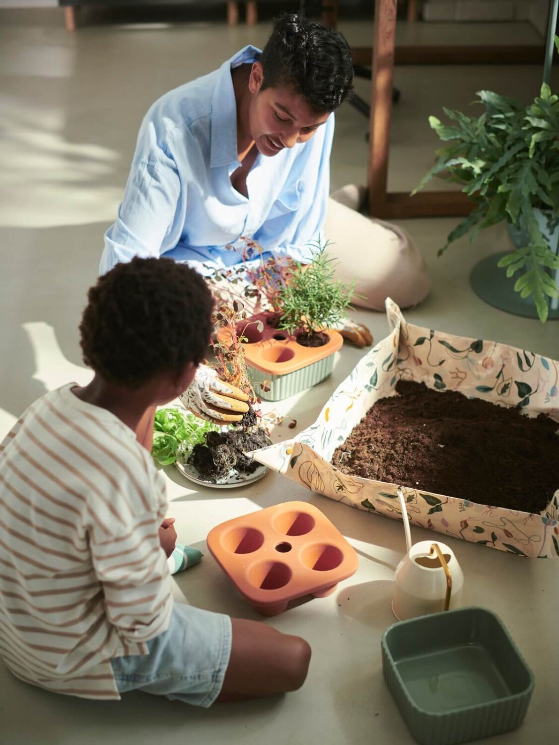 IKEA DAKSJUS: A Limited Collection for Plant Lovers 16 ikea-daksjus-new-collection-potting-mat