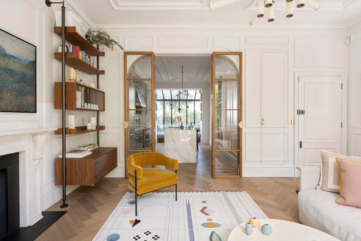 An Award-Winning Apartment with Color Accents in Notting Hill 6 light-living-room-ochre-sofa-nordroom
