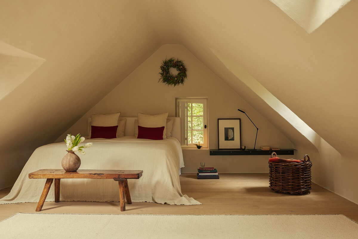 Zara Home Christmas Collection 2023 18 low-attic-bedroom-christmas-decor-nordroom