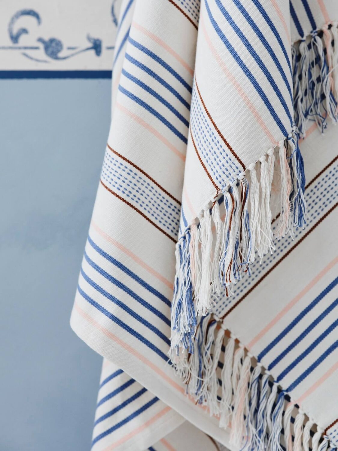 New IKEA Products January 2024: For Easy Style Tweaks 33 ÅKERNEJLIKA-throw-new-ikea-products-january-2024-nordroom