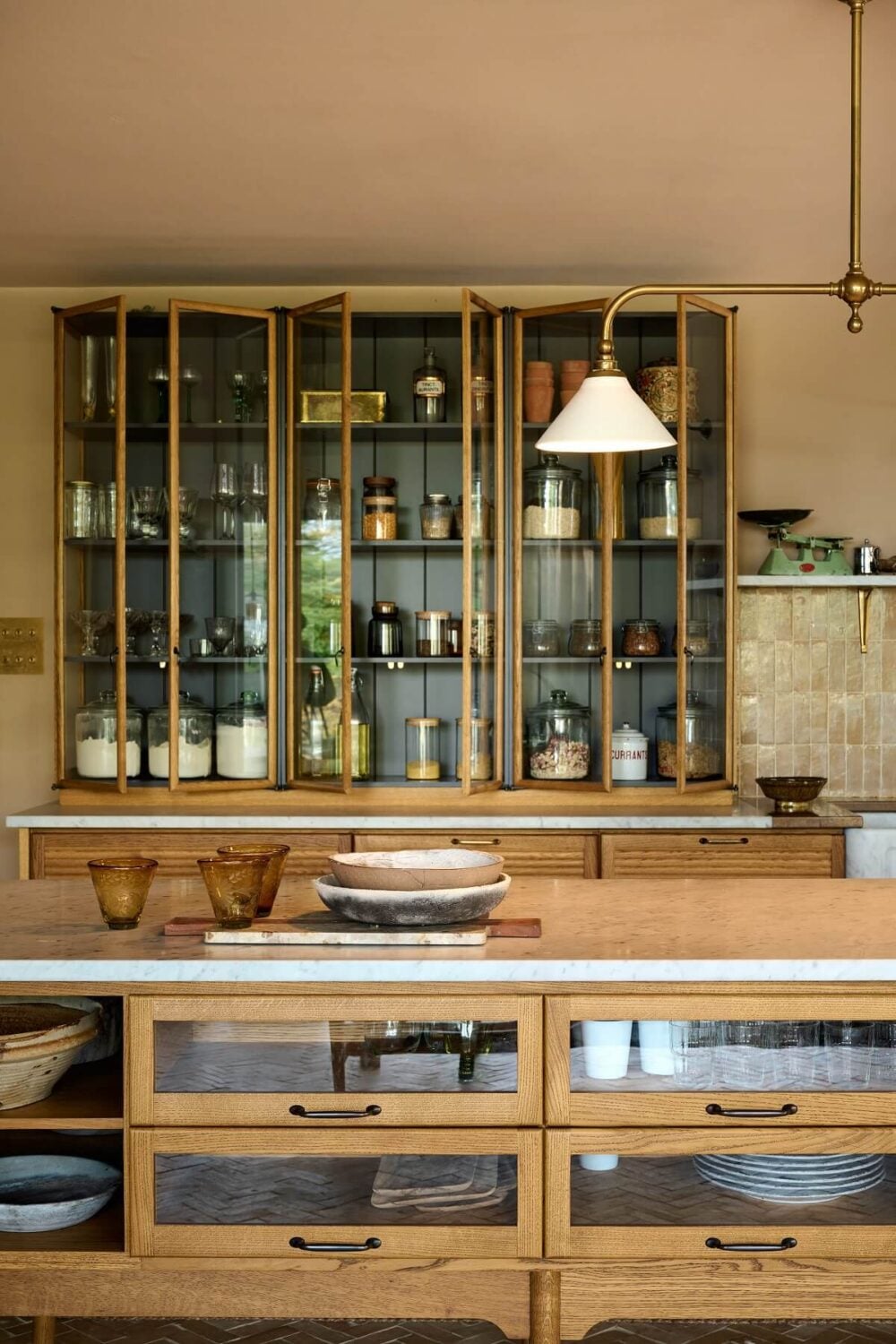 A deVOL Haberdasher's Kitchen for the Owner of Bert & May 5 The-Haberdasher's-Kitchen-deVOL-island-glass-fronts-nordroom