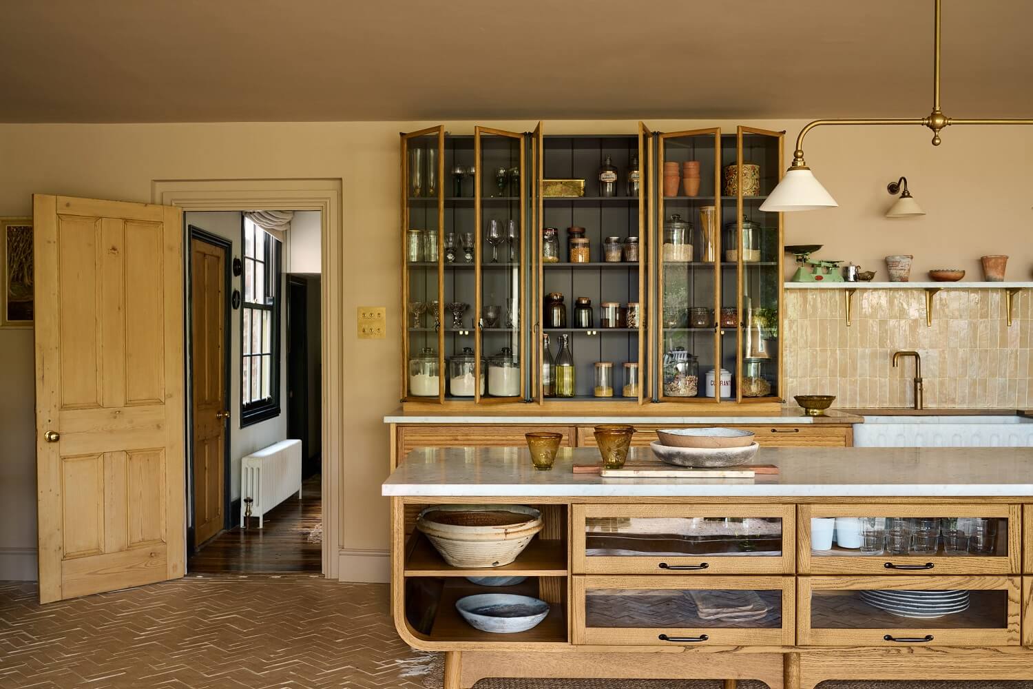 A deVOL Haberdasher's Kitchen for the Owner of Bert & May 11 The-Haberdasher's-Kitchen-deVOL-island-pendant-nordroom