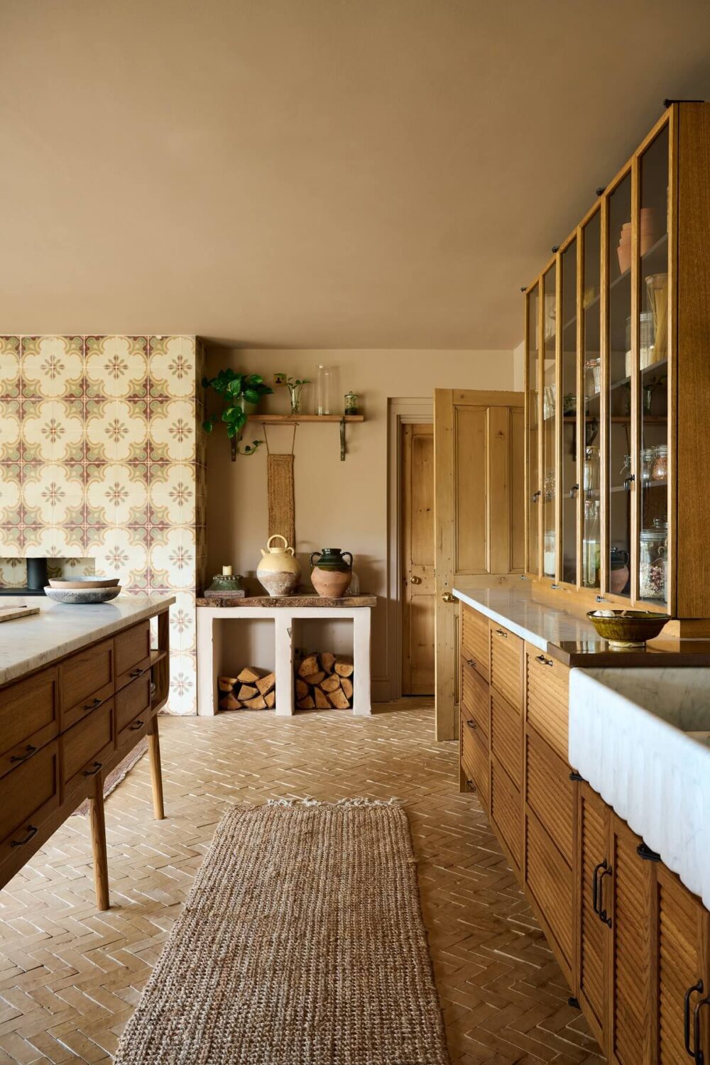A deVOL Haberdasher's Kitchen for the Owner of Bert & May 9 TheHaberdasher'sKitchen-deVOL