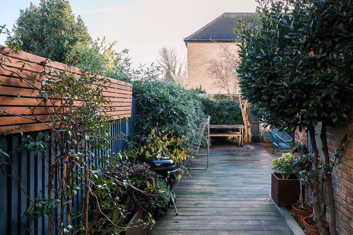 Playful Colors in a Historic Home in Kent 26 garden-english-townhouse