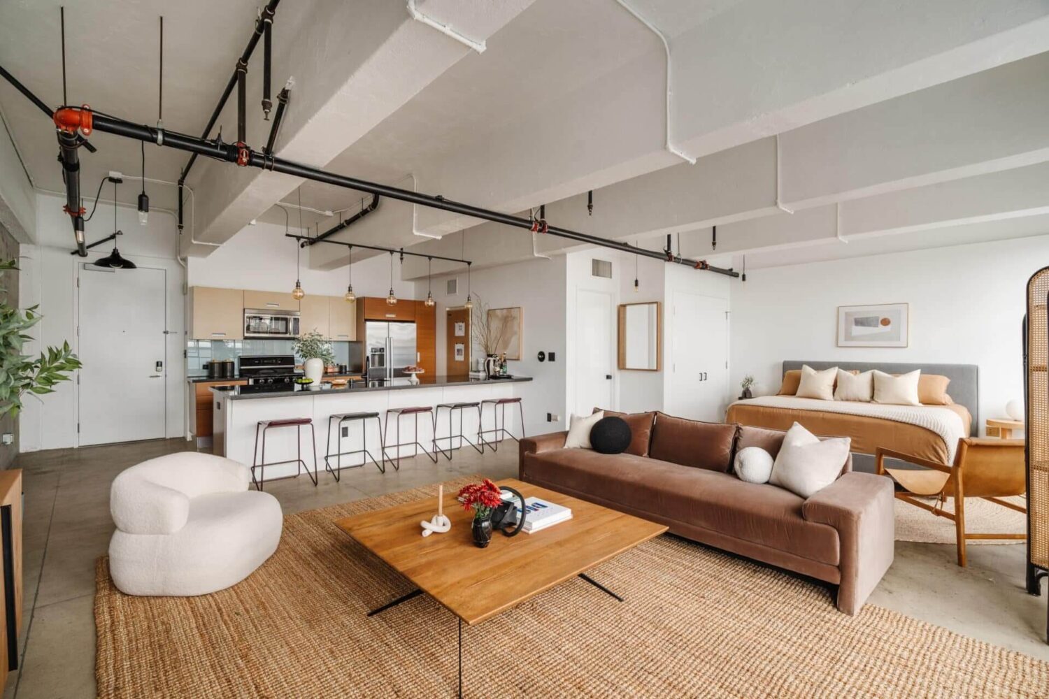 Best of 2023: Loft Apartments 13 loft apartment minimalistic industrial style Best of 2023: Loft Apartments