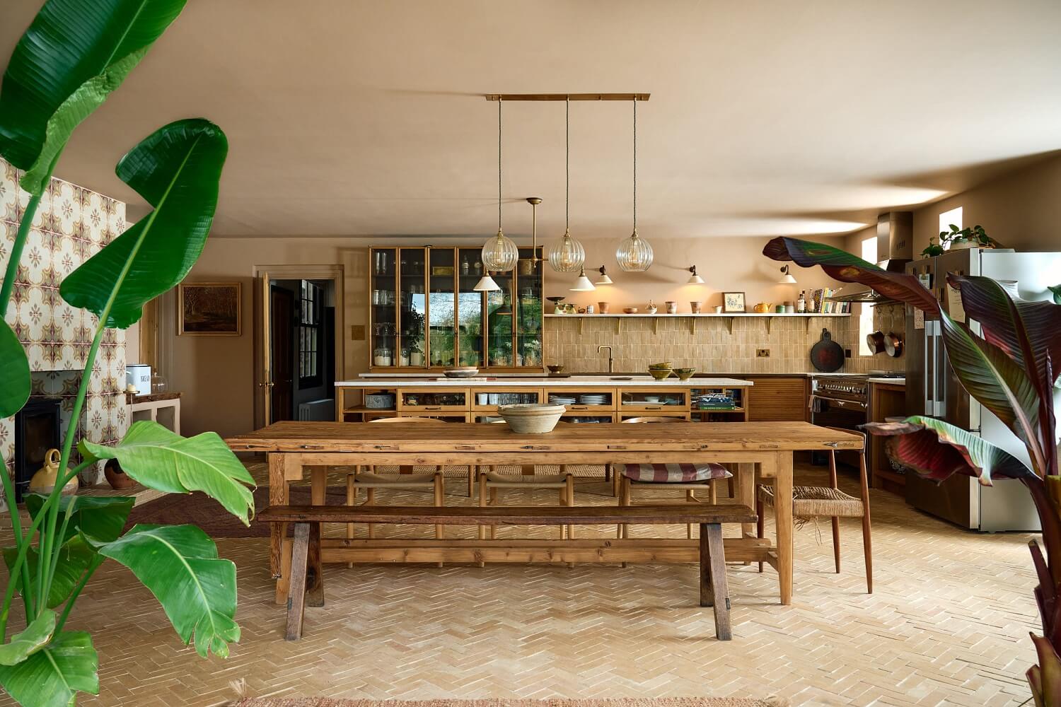 overview-The-Haberdasher's-Kitchen-deVOL-nordroom