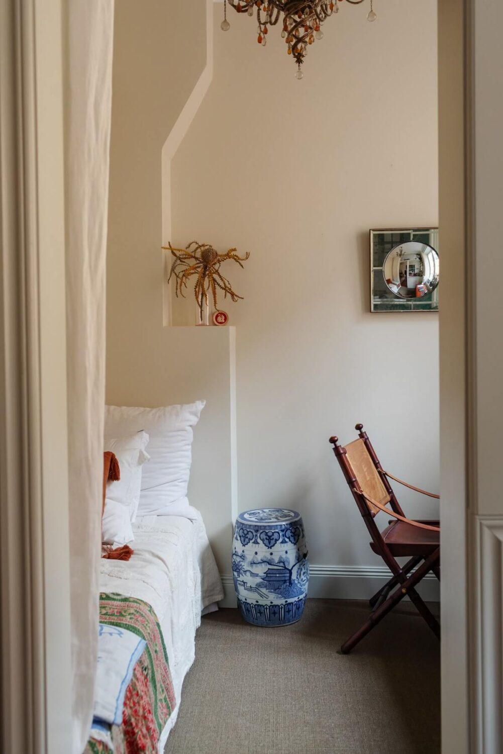 A Cozy Swedish Apartment with a Green Kitchen 18 tiny bedroom