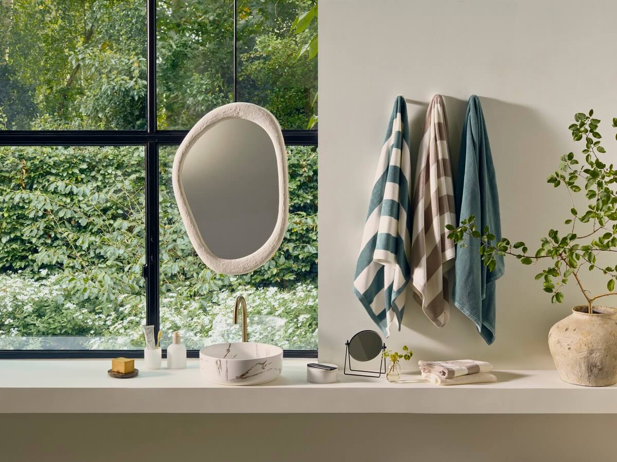 H&M HOME Spring Collection 2024: Fresh & Clean 14 bathroom-mirror-hm-home-nordroom